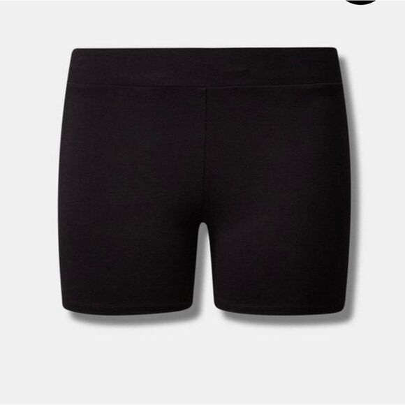 Torrid 4 5" Pocket Bike Shorts - New - Picture 3 of 4